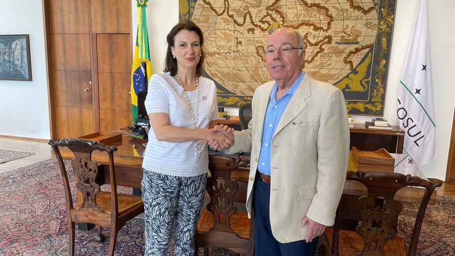 Diana Mondino foi oficializada como próxima Ministra das Relações Exteriores da Argentina e se reuniu com Mauro Vieira