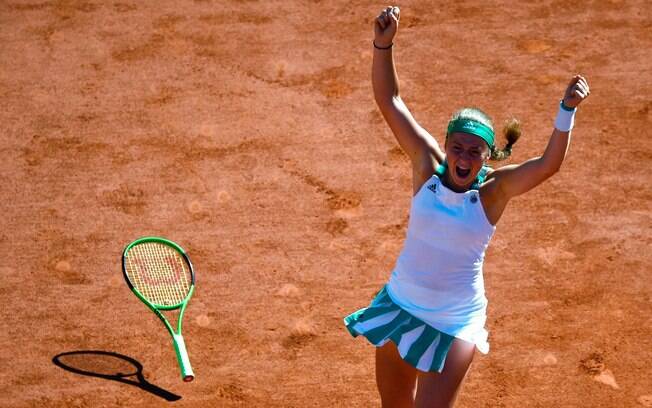 Jelena Ostapenko vence Roland Garros pela primeira vez
