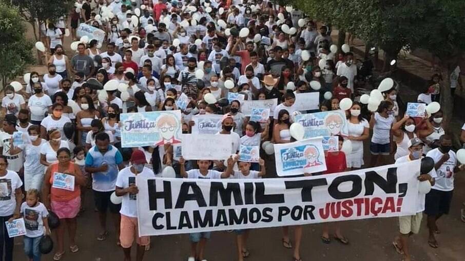 Moradores de Presidente Dutra (MA) pedem justiça pela morte de Hamilton Cesar Lima Bandeira 