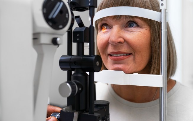 Retinóloga explica importância do diagnóstico ocular precoce