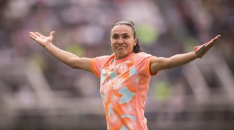 Marta%20concorre%20a%20pr%C3%AAmio%20da%20Fifa%20que%20leva%20o%20seu%20pr%C3%B3prio%20nome%20