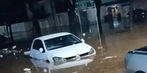 Temporal interdita BR-381 e suspende aulas em cidade mineira