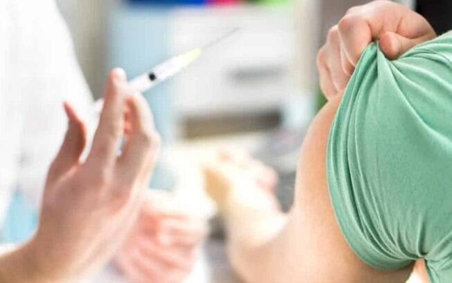 No Brasil, os testes da vacina contra a Covid-19 começaram no início de agosto