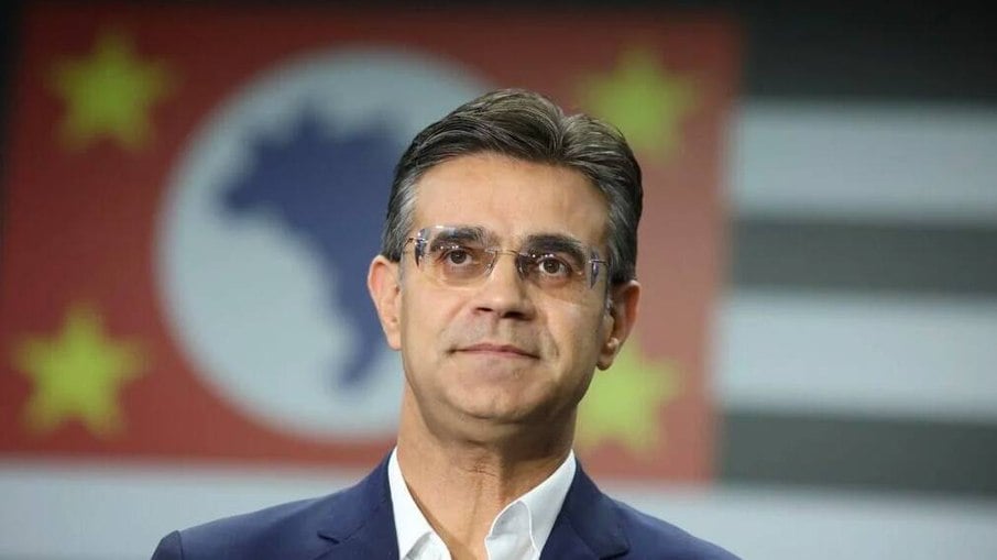 O governador Rodrigo Garcia, que tenta subir nas pesquisas eleitorais