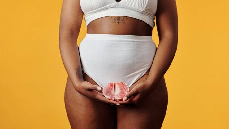 Óleo de coco, perfume, desodorante: o que pode e o que não pode passar na vulva