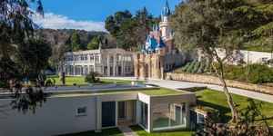 Mansão com castelo da Disney é posta à venda por mais de R$150mi