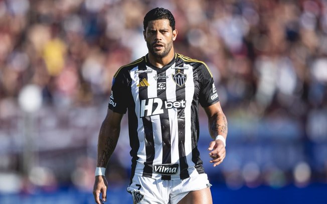 Hulk teve passagem histórica pelo Atlético