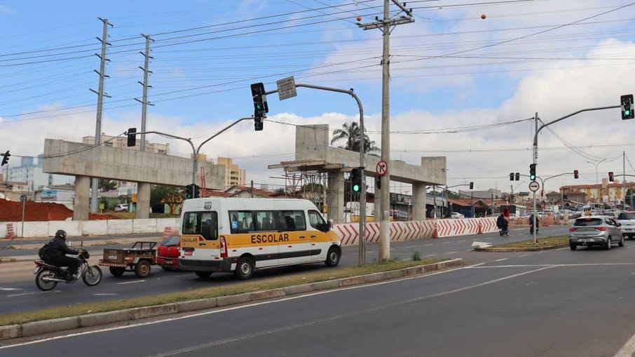 Agentes da mobilidade urbana estarão no local para organizar o trânsito