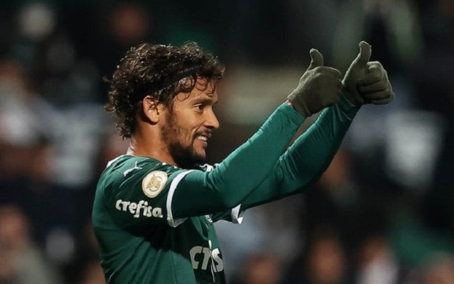 Scarpa soma 11 assistências no ano pelo Palmeiras: 'Trabalhando para aumentar o meu repertório'