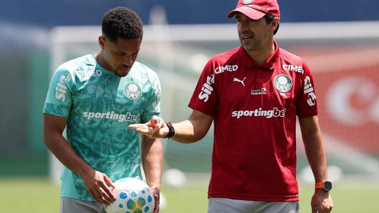 Sem%20melhora%2C%20Vitor%20Roque%20desfalcar%20o%20Palmeiras%20