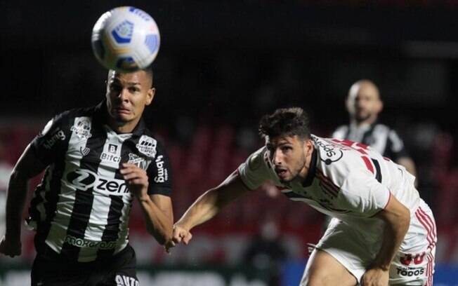 No Morumbi, São Paulo busca encerrar sequência de empates recentes contra o Ceará