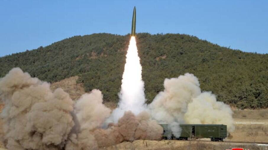 Seul afirma que Coreia do Norte mentiu sobre lançamento de novo míssil