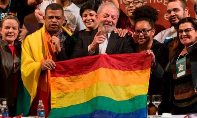 Eleição de Lula dá esperança para comunidade LGBT, dizem especialistas