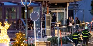 Bar pega fogo e deixa ao menos 40 mortos em festa de réveillon