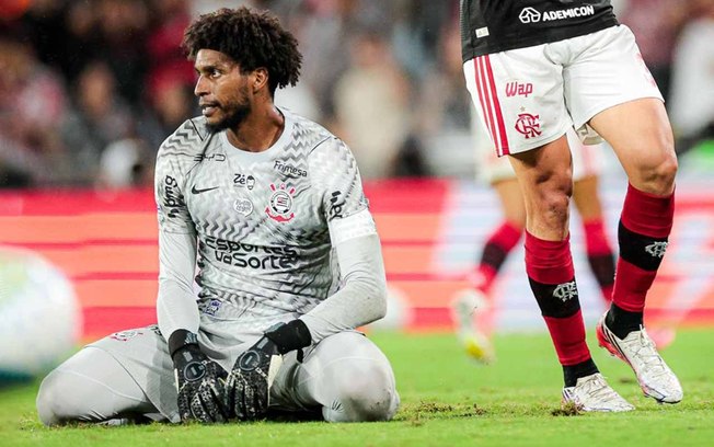 Fernando Diniz viu aproveitamento do Corinthians despencar no pós-Copa