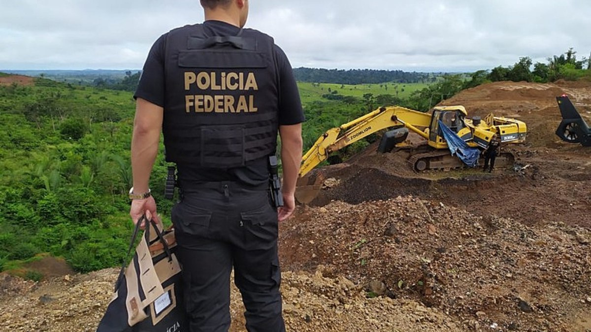 Operação da PF, em mineradora MG Operação da PF, em mineradora MG