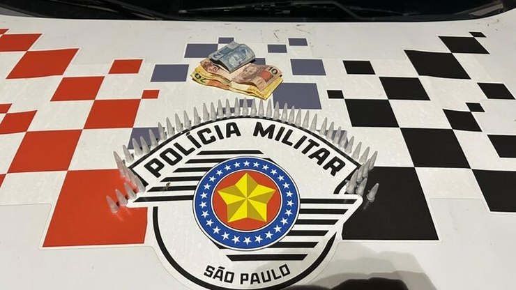 Polícia Militar flagra tráfico de drogas em Brotas