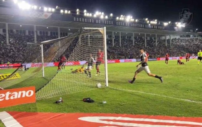 Vasco reage no segundo tempo e empata com o lanterna do Brasileirão