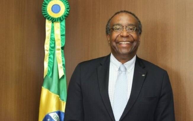 Decotelli é o terceiro ministro da Educação do governo Bolsonaro.