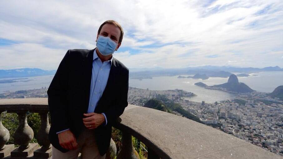 Prefeito do Rio de Janeiro, Eduardo Paes fez apelo ao Ministério da Saúde por vacinas
