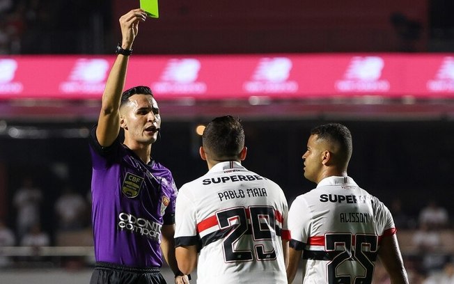 FPF decide não punir árbitro de São Paulo e Palmeiras 