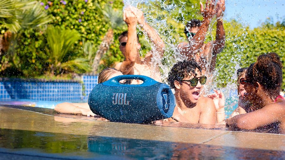 Boombox 4 é lançada com autonomia de até 34 horas de reprodução