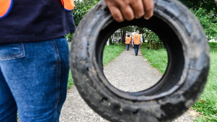 Novo boletim coloca 20 áreas de Campinas em alerta para a dengue.