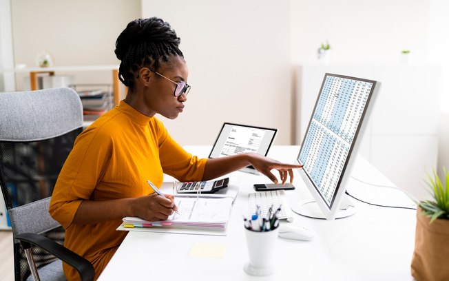 Nomus faz parceria com FitBank para soluções financeiras