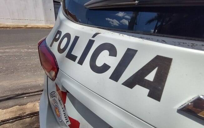 Açougueiro é preso por tentativa de feminicídio ao esfaquear mulher em Artur Nogueira