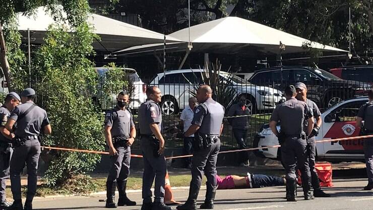 Bandido é morto em tentativa de assalto a banco no Morumbi ...