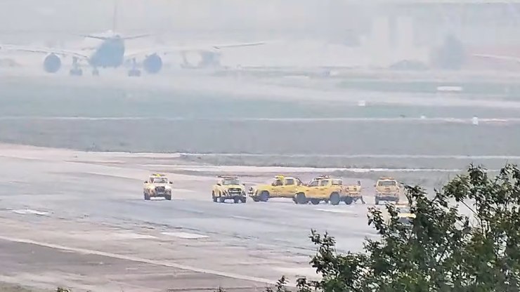 Homem invade pista do aeroporto de Guarulhos
e impede voos
