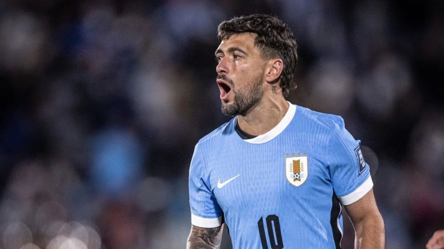 Arrascaeta lidera lista de atletas do futebol brasileiro convocados pelo Uruguai