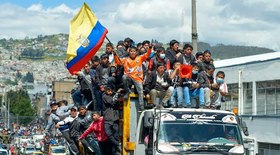 Presidente do Equador se diz alvo de 'tentativa de golpe'