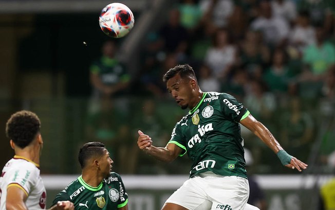 Gabriel Menino sofre lesão e vira preocupação no Palmeiras