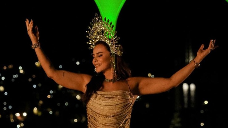 Paolla Oliveira é a nova rainha da Imperatriz Leopoldinense