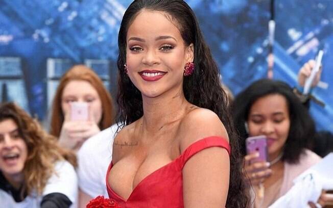 Rihanna aparece mais 