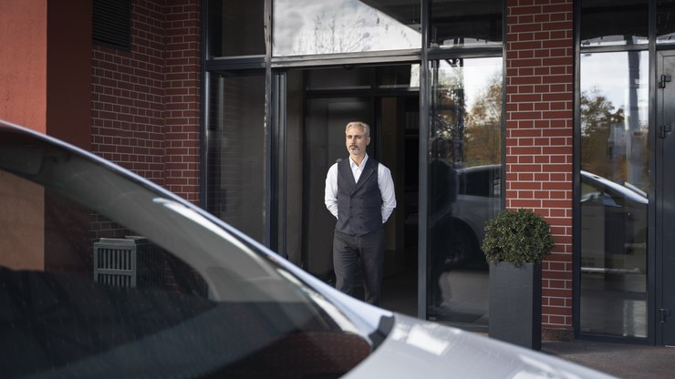 A%20profiss%C3%A3o%20de%20porteiro%20ir%C3%A1%20acabar%3F%20iGuilino%20vai%20esclarecer