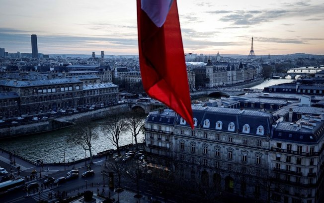 Paris 2024: Maratona aquática pode ser cancelada por qualidade da água do rio Sena