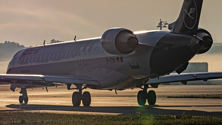 Drones fecham aeroporto na Alemanha