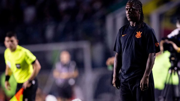 Corinthians%20amarga%20sua%20maior%20sequ%C3%AAncia%20sem%20vit%C3%B3rias%20no%20s%C3%A9culo