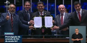 Congresso promulga PEC que acaba com escala 6x1; veja regras
