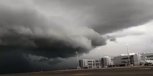 Com alerta de tempestades, Campinas terá final de semana chuvoso