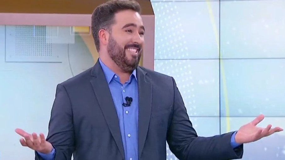 Felipe Malta cometeu gafe ao vivo no comando do Primeiro Impacto