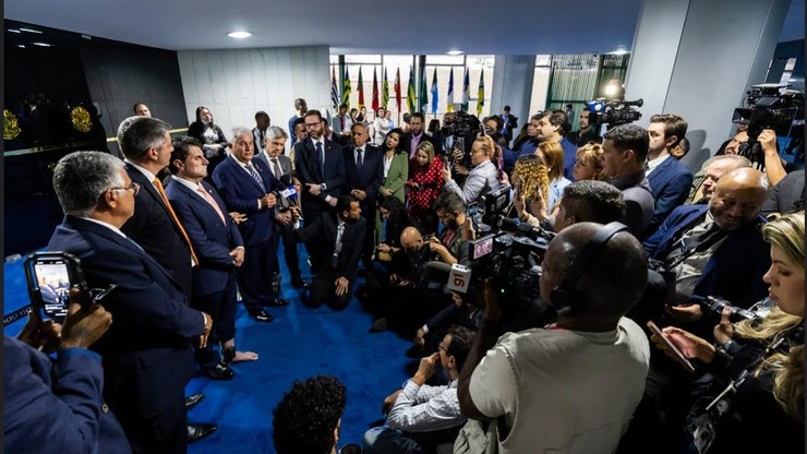 Hora%20de%20honrar%20os%20votos%20do%20povo%3B%20pedido%20foi%20oficialmente%20protocolado