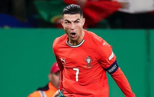 Cristiano
Ronaldo no Brasil? Jornal espanhol crava proposta