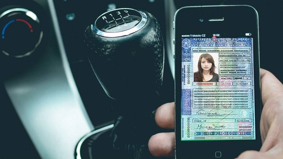 CNH Digital: Muitos motoristas a têm mesmo sem a obrigatoriedade, devido a algumas vantagens