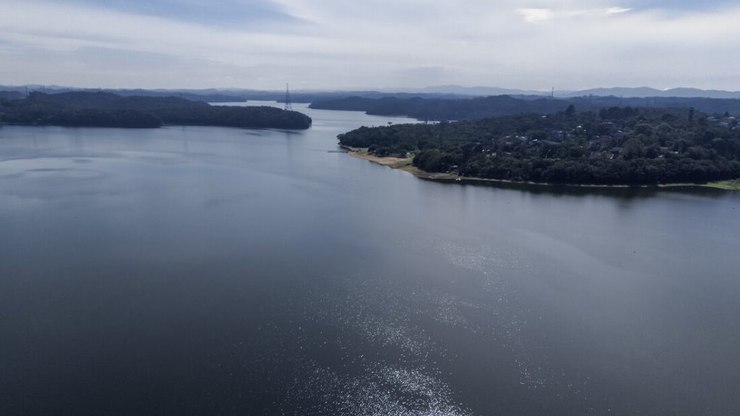 Sabesp inicia obra para aumentar abastecimento na Grande SP