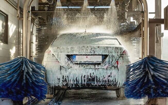 Confira detalhes sobre o sistema de lava-rápido para carros autônomos