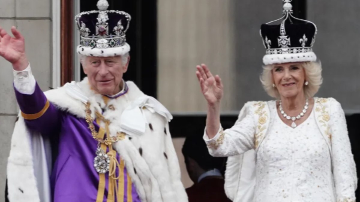 Rei Charles III e Rainha Camilla