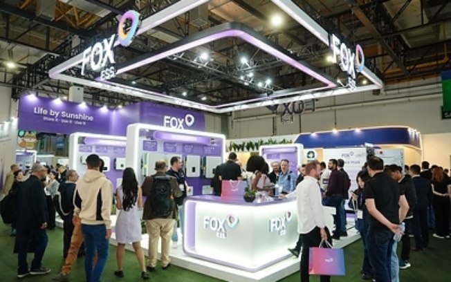A Fox ESS apresenta sua nova identidade e portfólio completo de armazenamento na Intersolar South America 2026.